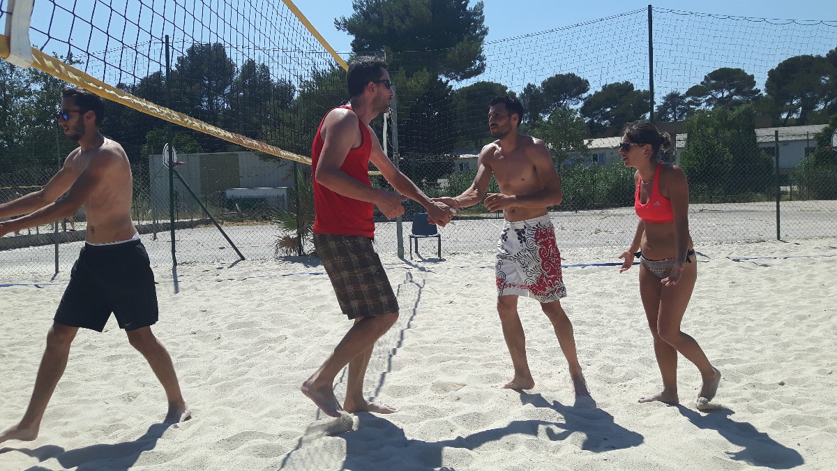 gal/saison 2016-2017/tournoi_fin_annee/20170625_152515.jpg
